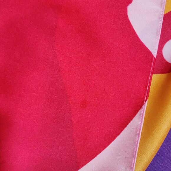 Lancome Paris x Ashley Mary Womens Square Scarf 34"x34" Red Multicolor Rose - Picture 5 of 5